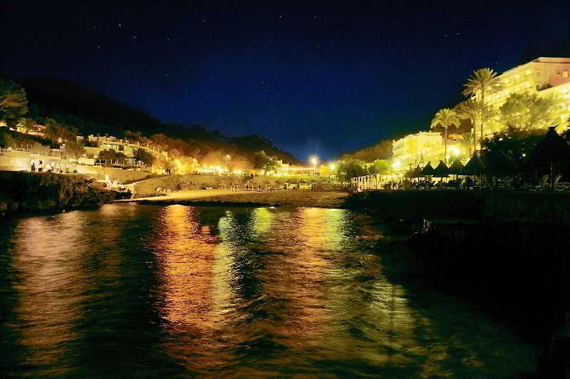Hostal Los Pinos Cala de Sant Vicenc Exterior foto